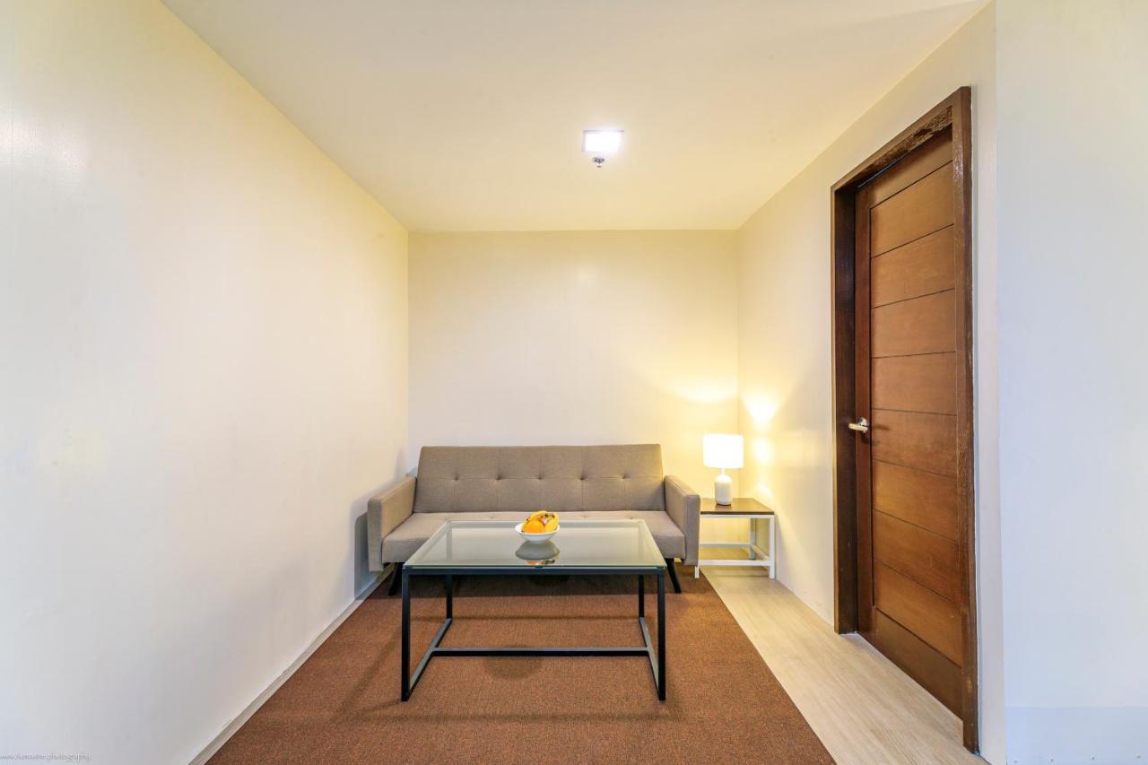 Fynn Boutique Hotel Bacoor Экстерьер фото